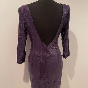 Perfect Dinner / Date / Holiday Party Dress. Navy Sequins. Compliments figure